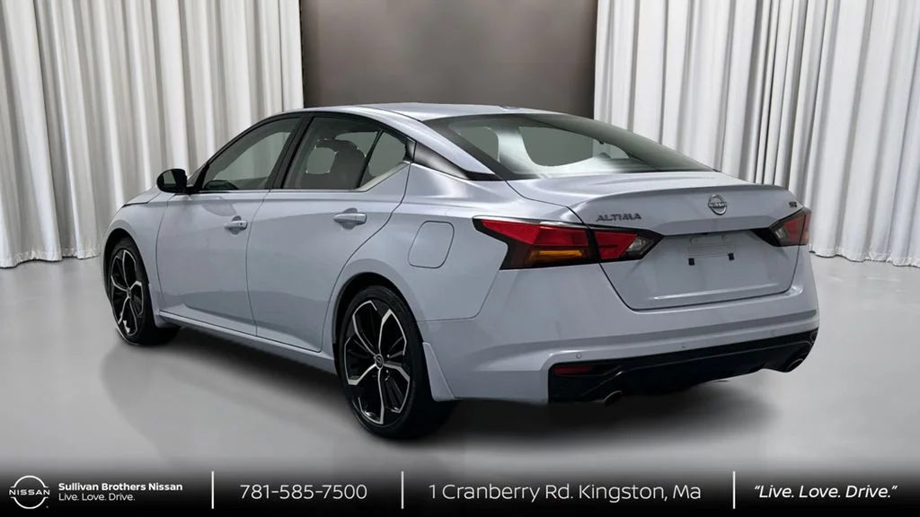 Certified Used 2024 Gray Nissan 2.5 SR image 7