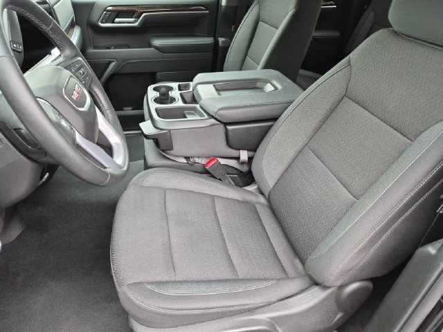 Used 2026 Onyx Black GMC Elevation image 16