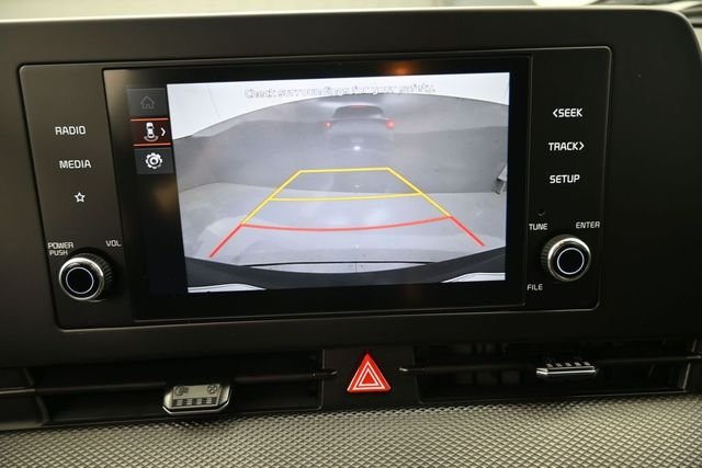 Used 2025 White Kia LX image 4