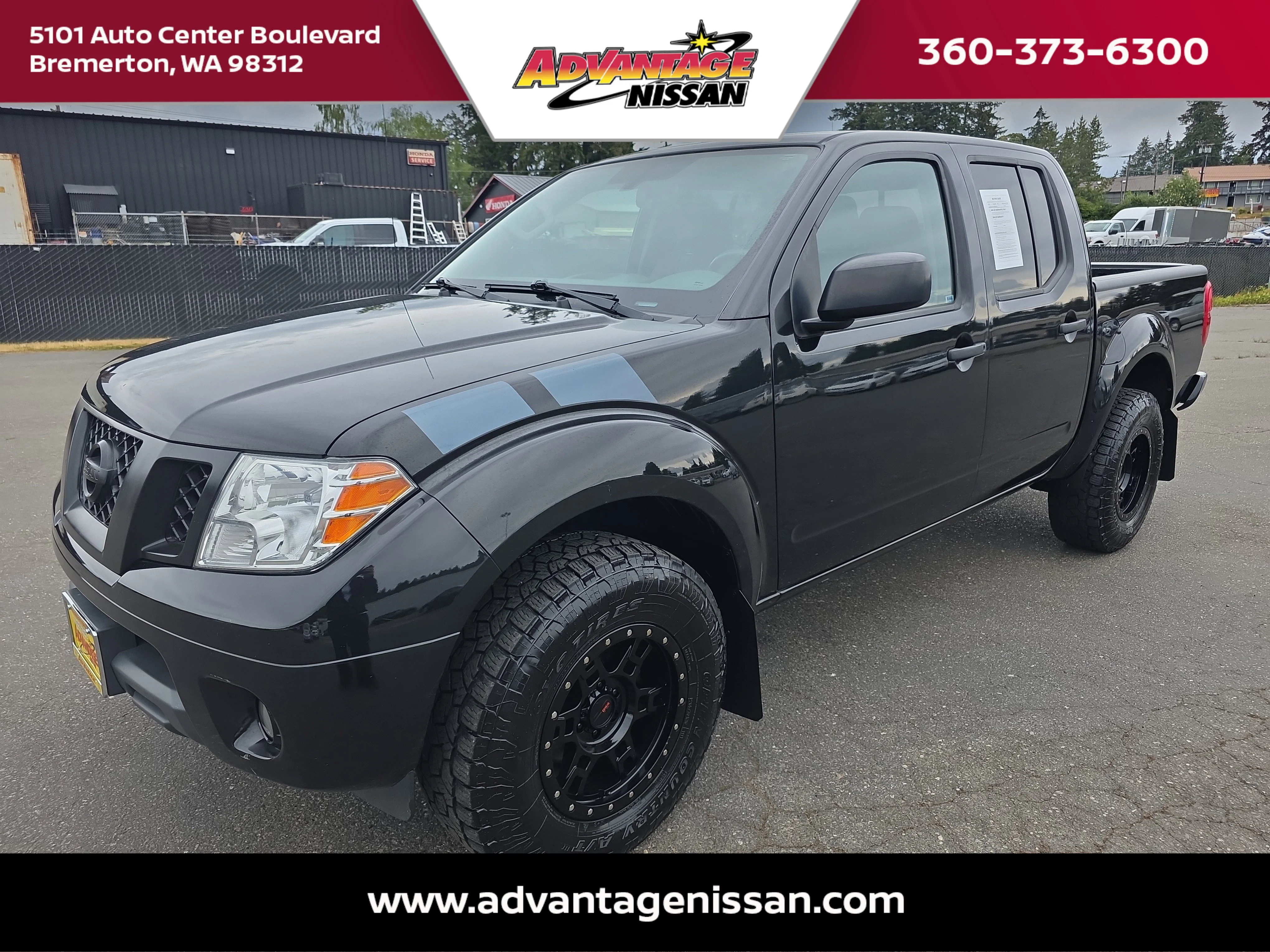 2021 Nissan Frontier SV Crew Cab 4X4 SWB's photo