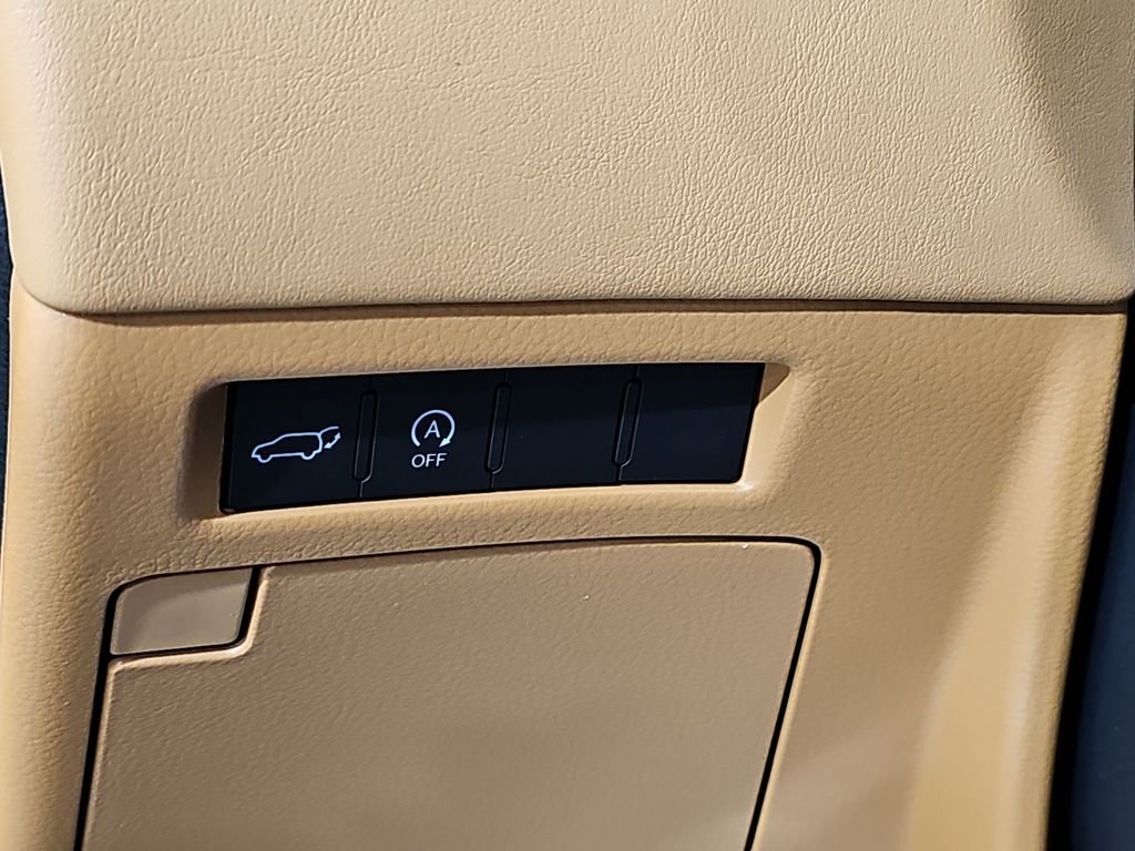 Certified Used 2024 MANGANESE LUSTER Lexus 600 Luxury image 26