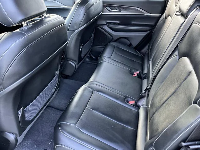 Used 2024 Gray Jeep Limited image 17