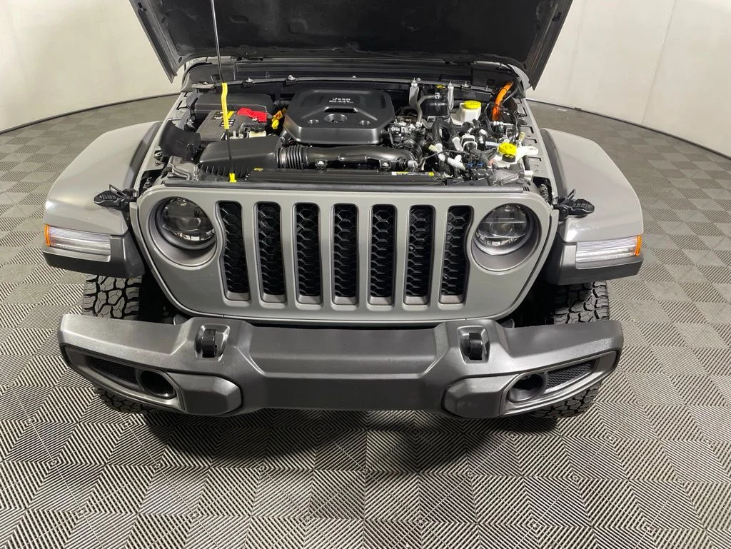 Used 2023 Gray Clearcoat Jeep Rubicon 4xe image 18