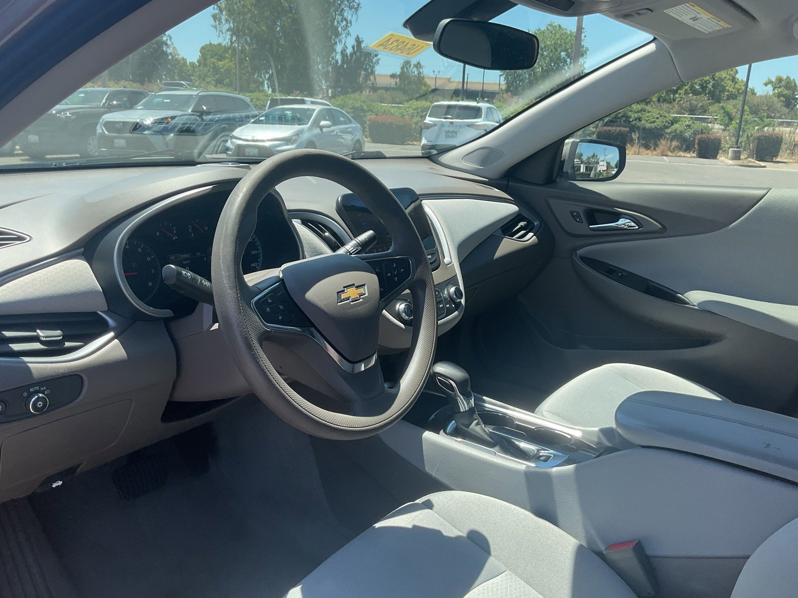 Used 2022 Mineral Gray Metallic Chevrolet LT image 15