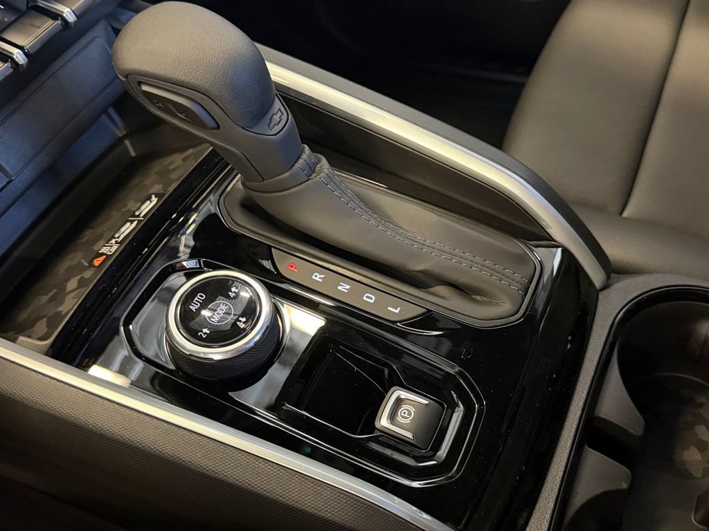 New 2026 Sterling Gray Metallic Chevrolet Trail Boss image 32