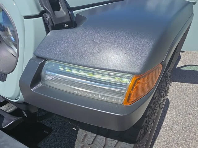 Used 2024 Gray Jeep Rubicon image 31