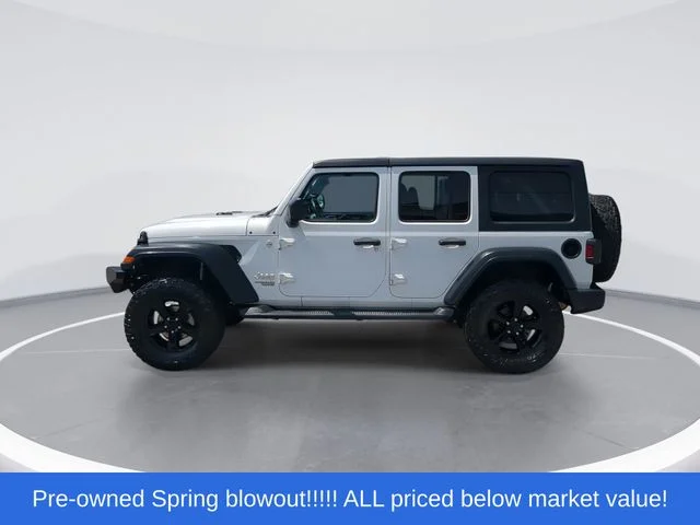 Used 2018 White Jeep Unlimited Sport S image 5