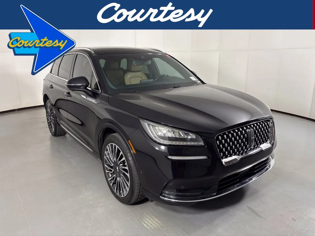 Used 2020 Black Lincoln Reserve image 1