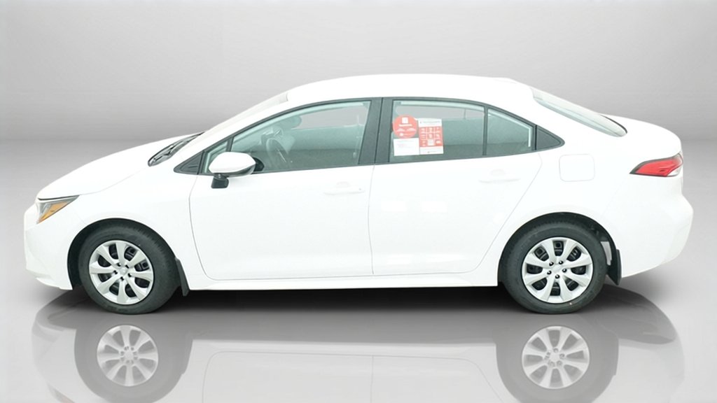 New 2027 Ice Cap Toyota LE image 2