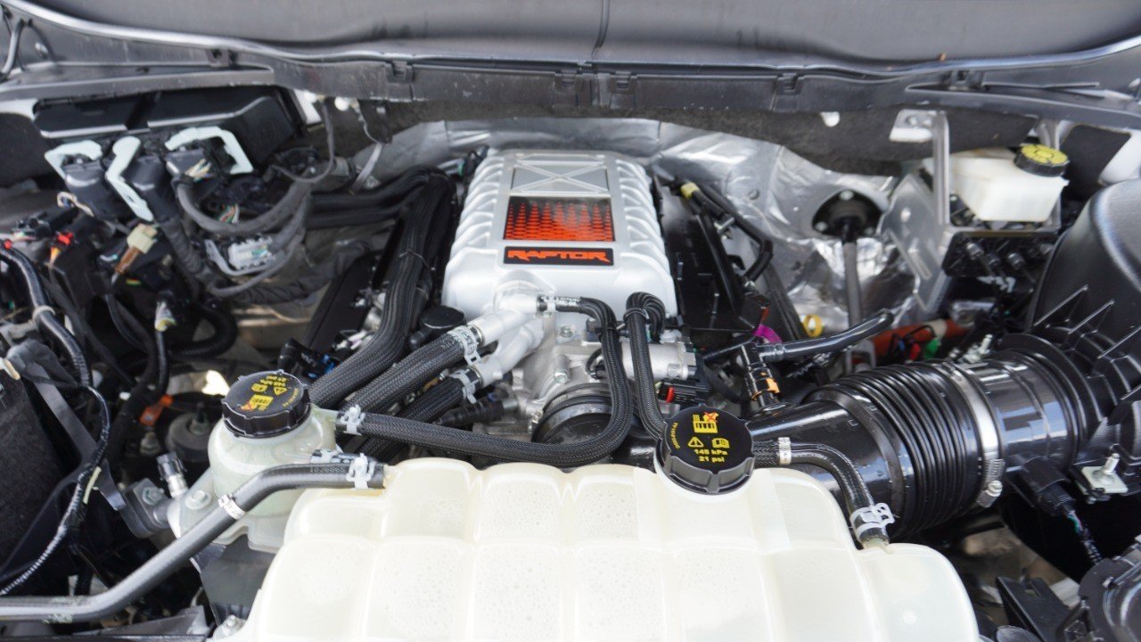Used 2023 White Ford Raptor image 36