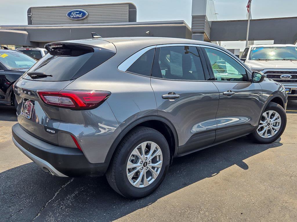 Used 2024 Gray Metallic Ford Active image 8