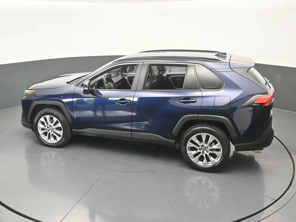 Used 2025 Blueprint Toyota XLE Premium image 49