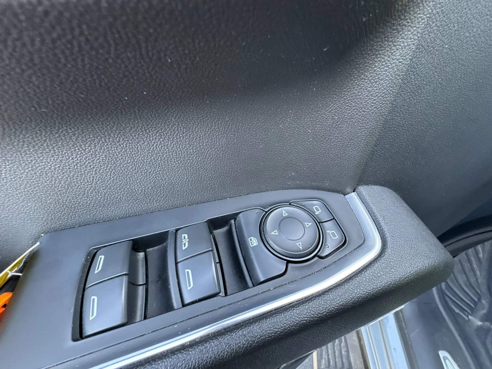 2023 Chevrolet Silverado 1500 RST - Photo 13