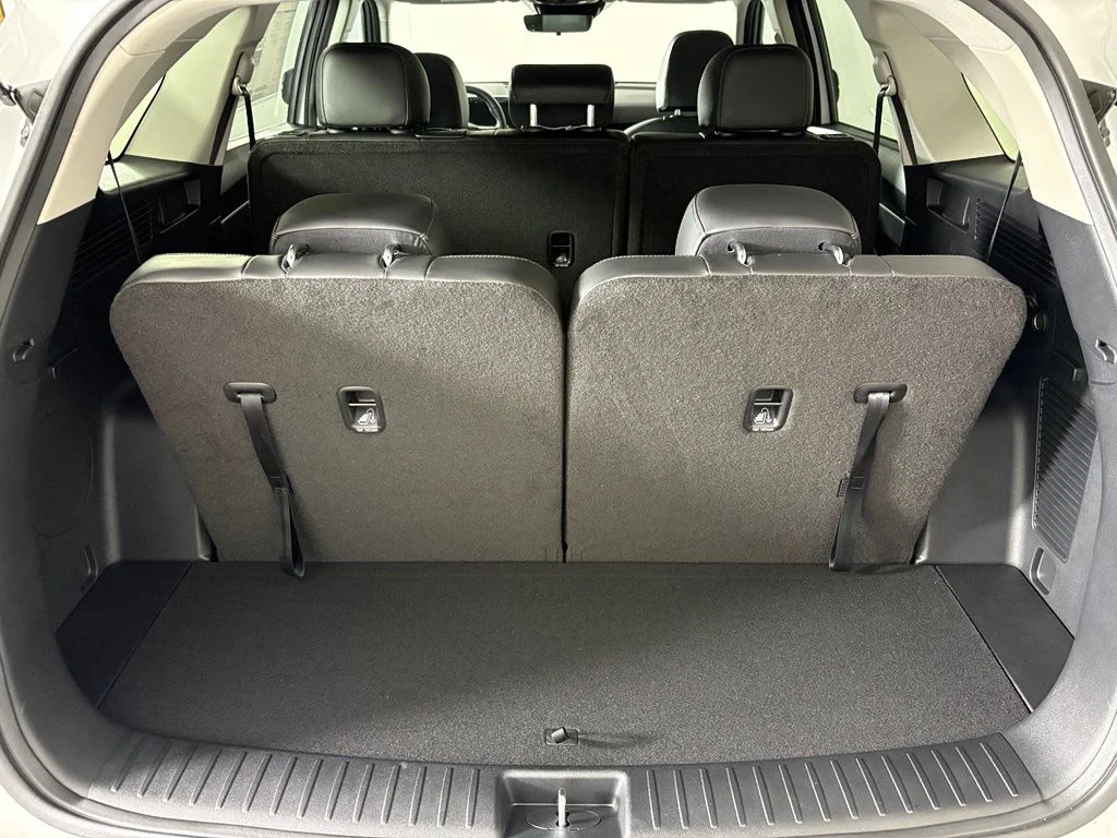 New 2026 Glacial White Pearl Kia S image 41