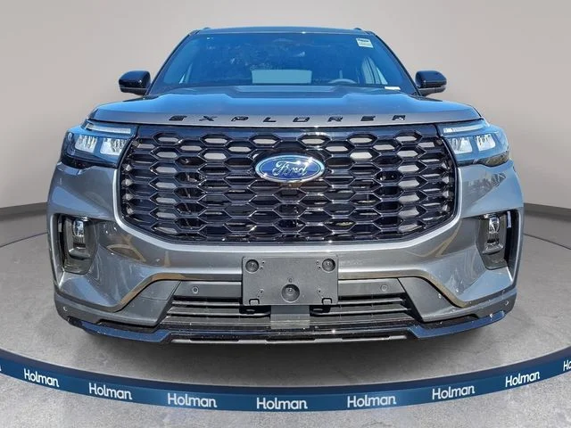 Used 2026 Gray Metallic Ford ST-Line image 2