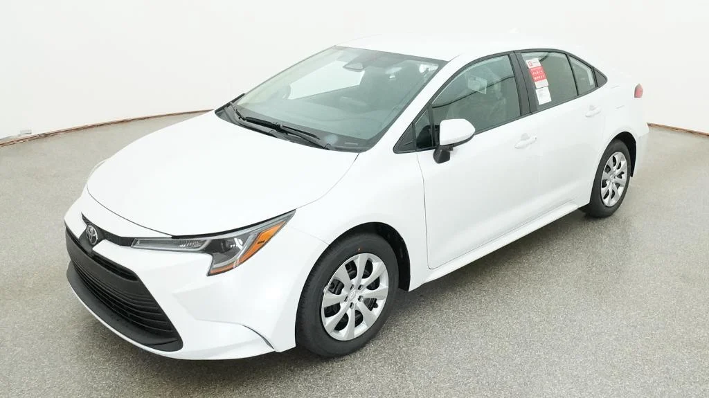 2026 Toyota Corolla LE CVT's photo