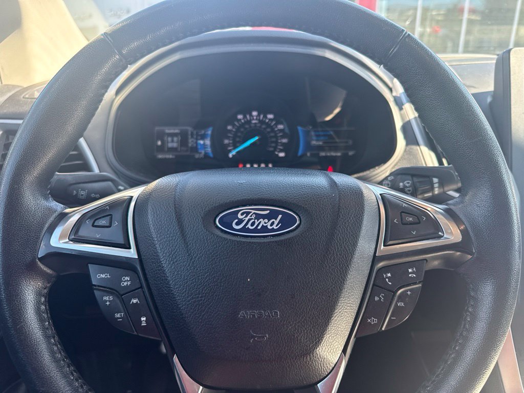 Used 2023 White Ford SEL image 10