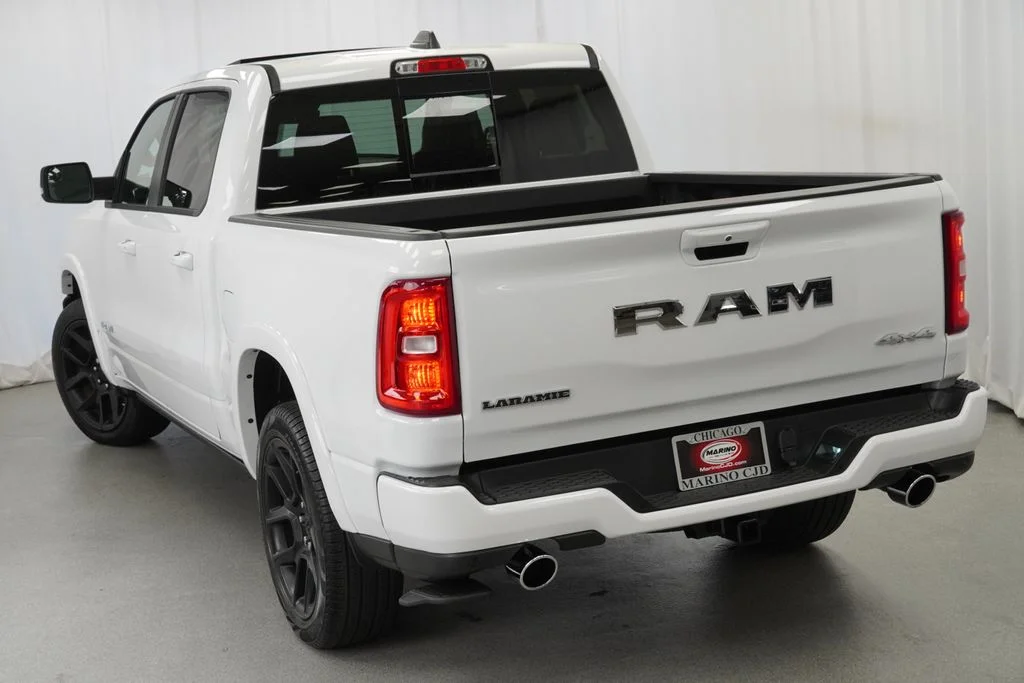 2026 RAM 1500 Laramie - Photo 11