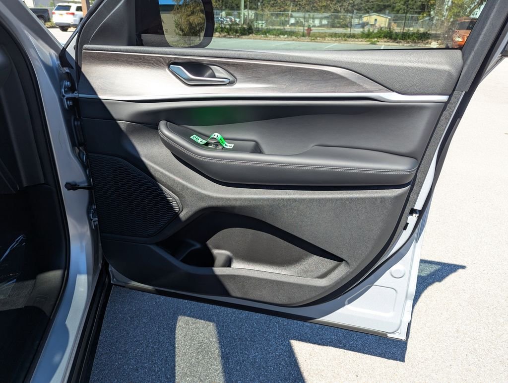 2025 Jeep Grand Cherokee Limited - Photo 37