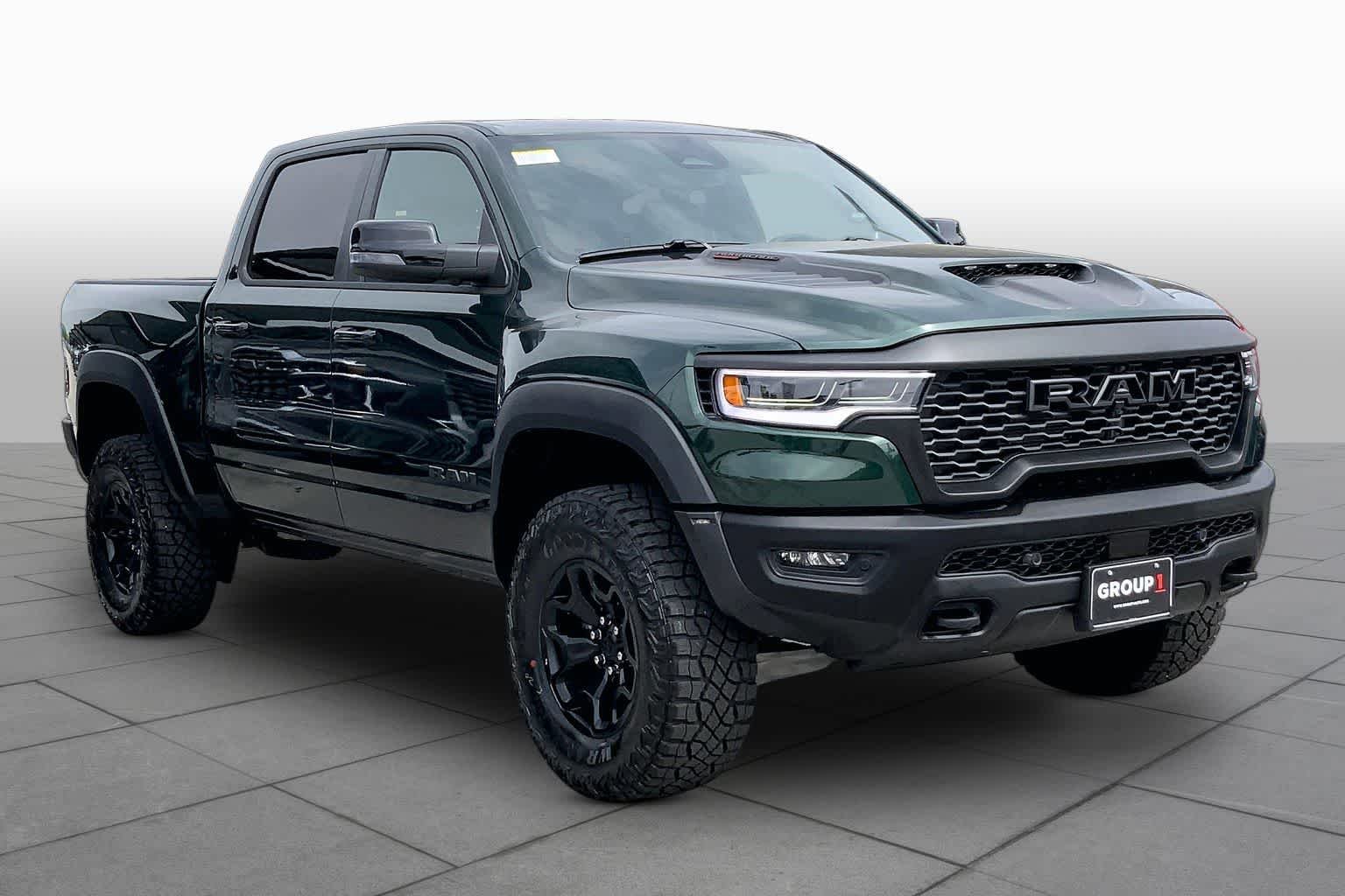 New 2026 Serrano-Green Metallic Exterior Paint RAM RHO image 2