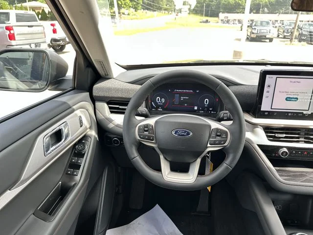New 2026 Agate Black Metallic Ford Active image 43