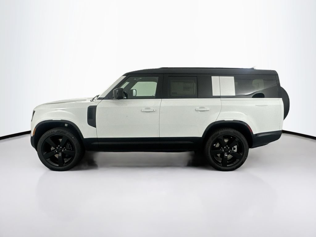 New 2026 Fuji White Land Rover X-Dynamic SE image 8