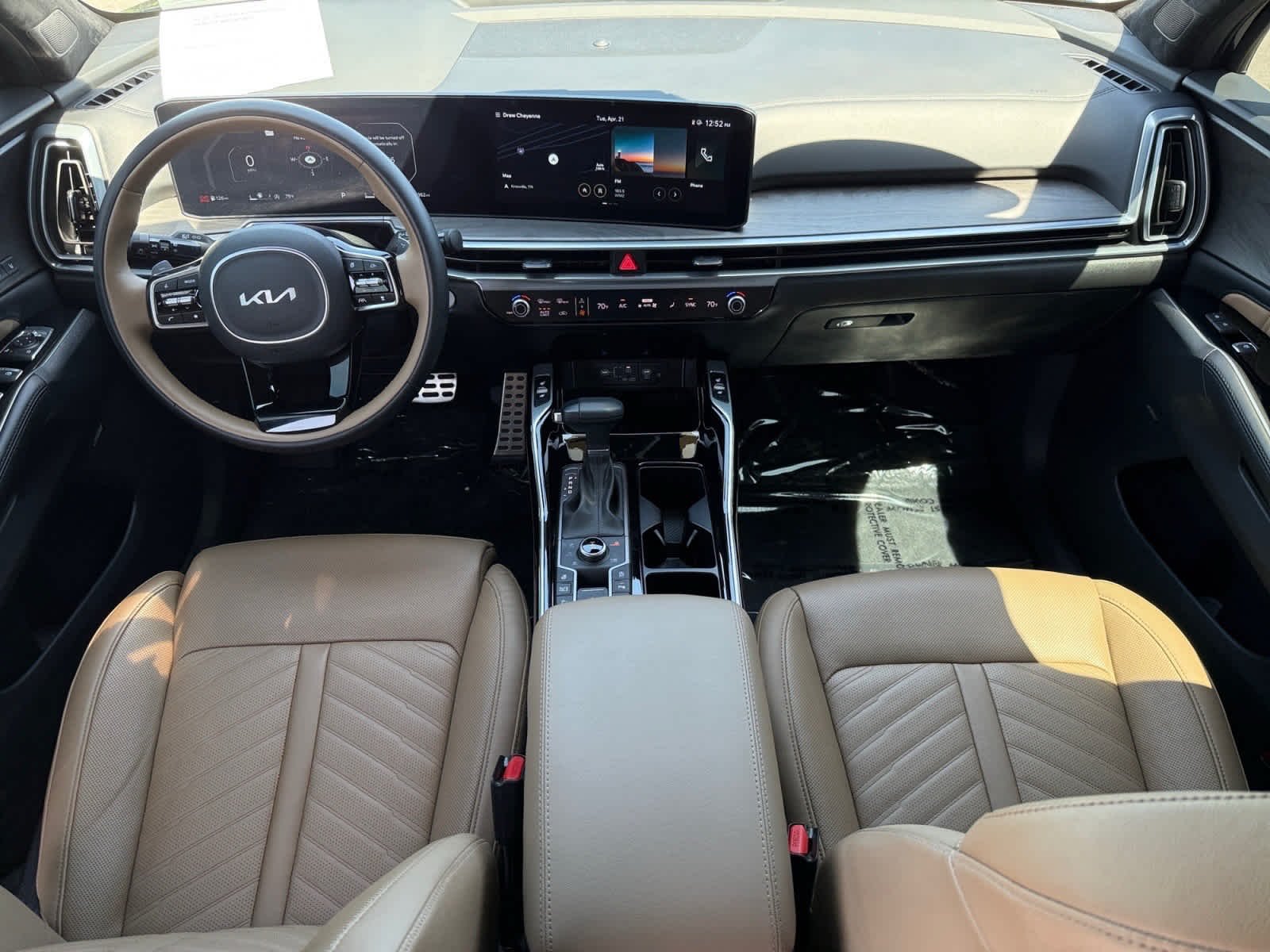 Used 2025 Panthera Metal Kia X-Line SX Prestige image 12