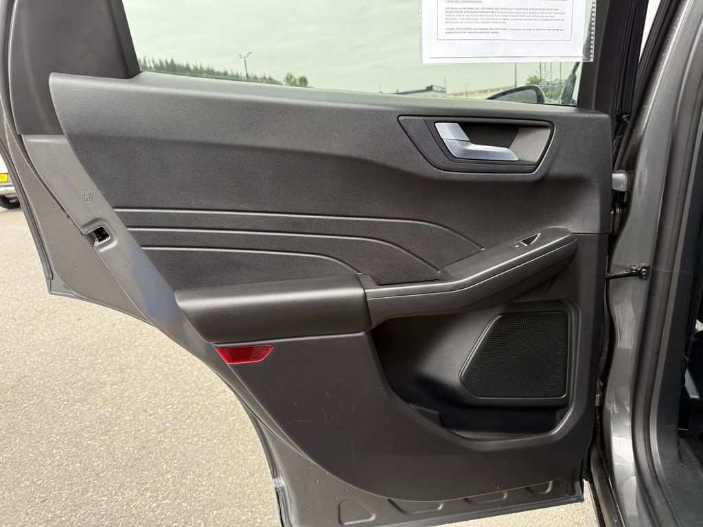 Used 2022 Gray Ford SEL image 26
