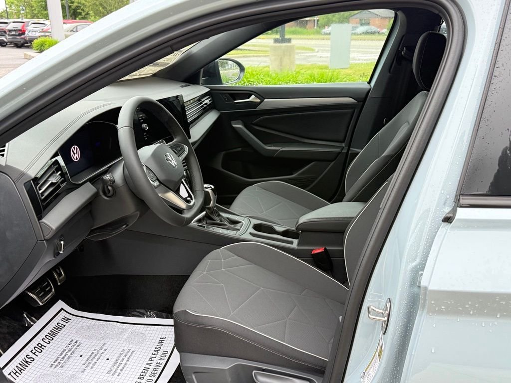 New 2026 Gray Volkswagen 1.5T Sport image 28