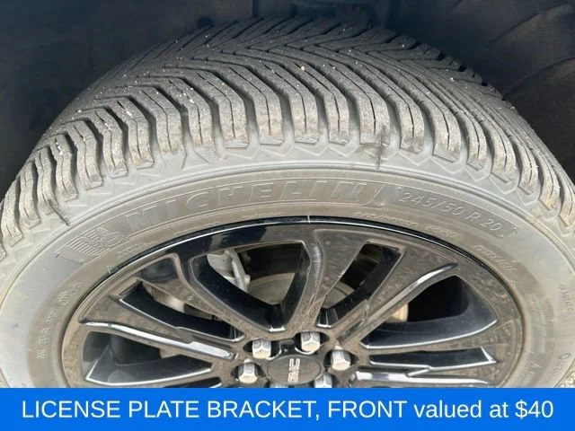 Used 2023 EBONY TWILIGHT METALLIC GMC SLE image 9