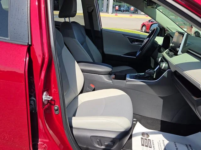 Used 2022 Red Toyota Limited image 15