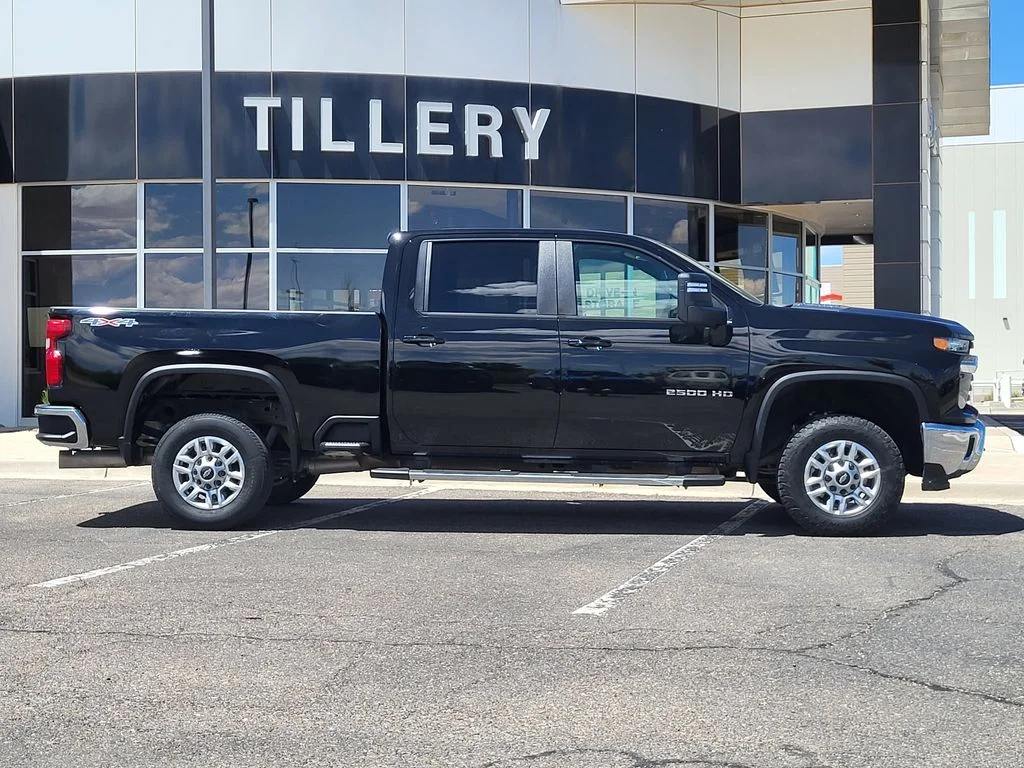 Used 2025 Black Chevrolet LT image 1