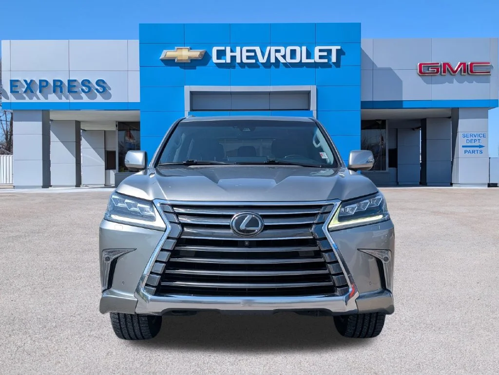 Used 2018 Silver Lexus 570 image 8