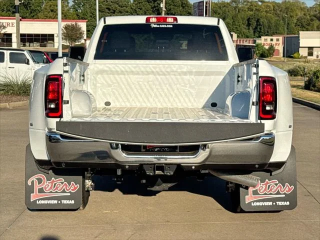 New 2026 Bright White Clear-Coat Exterior Paint RAM Tradesman image 22