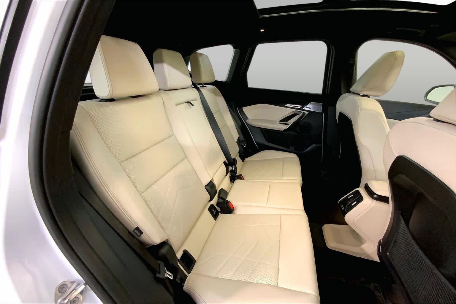 Certified Used 2024 Mineral White Metallic BMW xDrive28i image 19