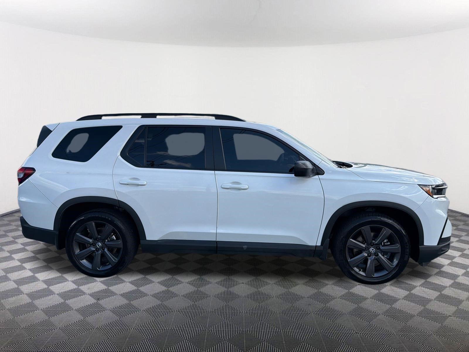 Used 2025 White Honda Sport image 8