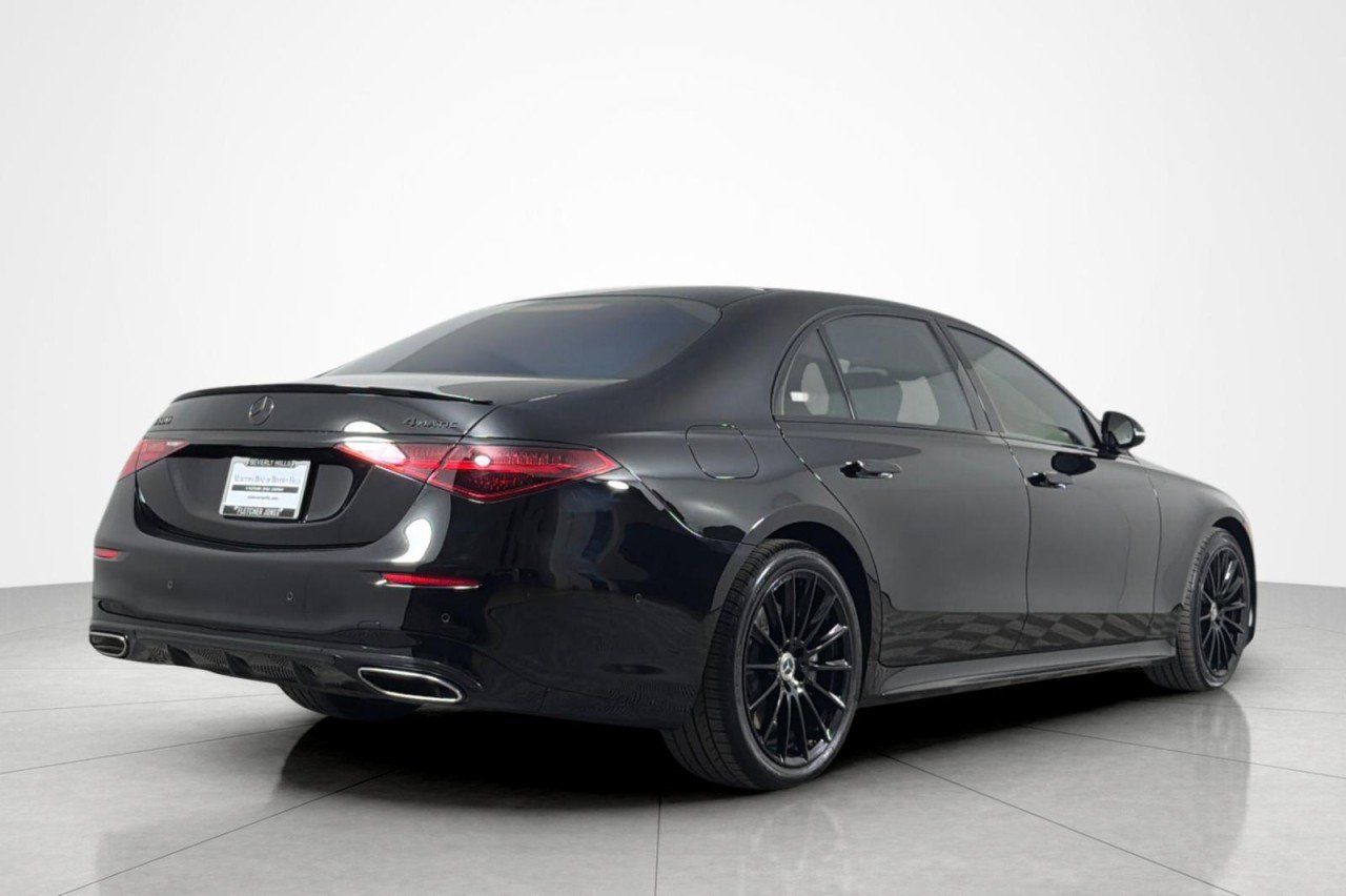 Certified Used 2022 Black Mercedes-Benz S 580 image 5