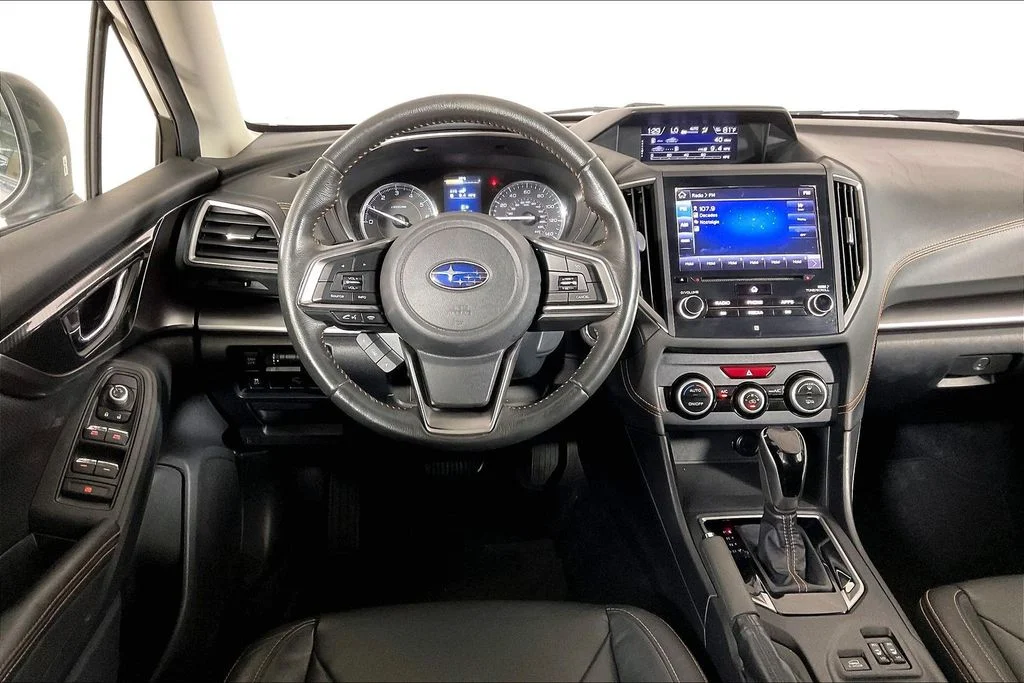 Used 2018 White Subaru 2.0i Limited image 4