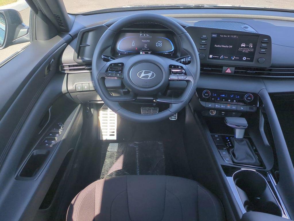 New 2026 Black Hyundai SEL Sport Premium image 17