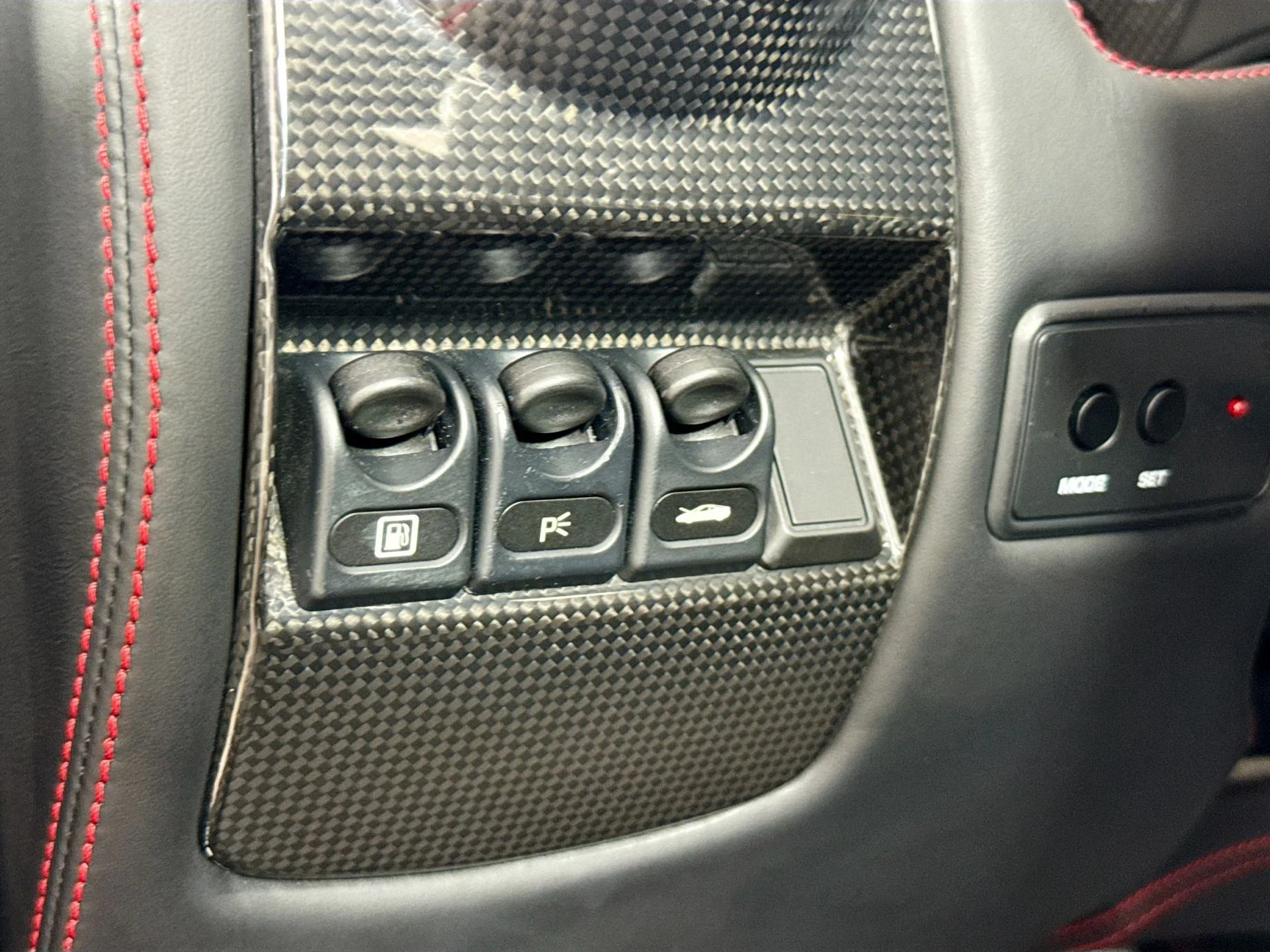 Used 2009 Red Scuderia Ferrari Scuderia image 14