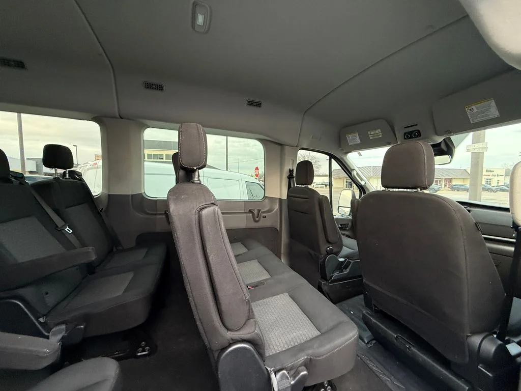 Used 2021 White Ford XLT image 6