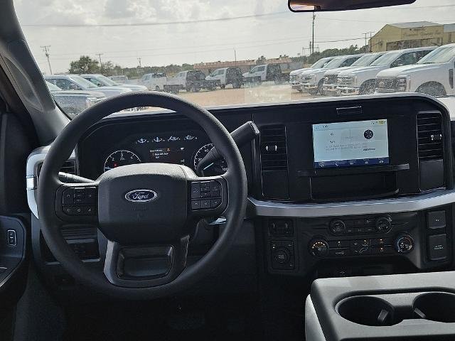New 2026 Oxford White Ford F-350® XL image 42