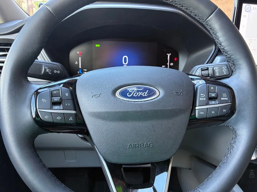 Used 2024 Blue Ford Base image 31