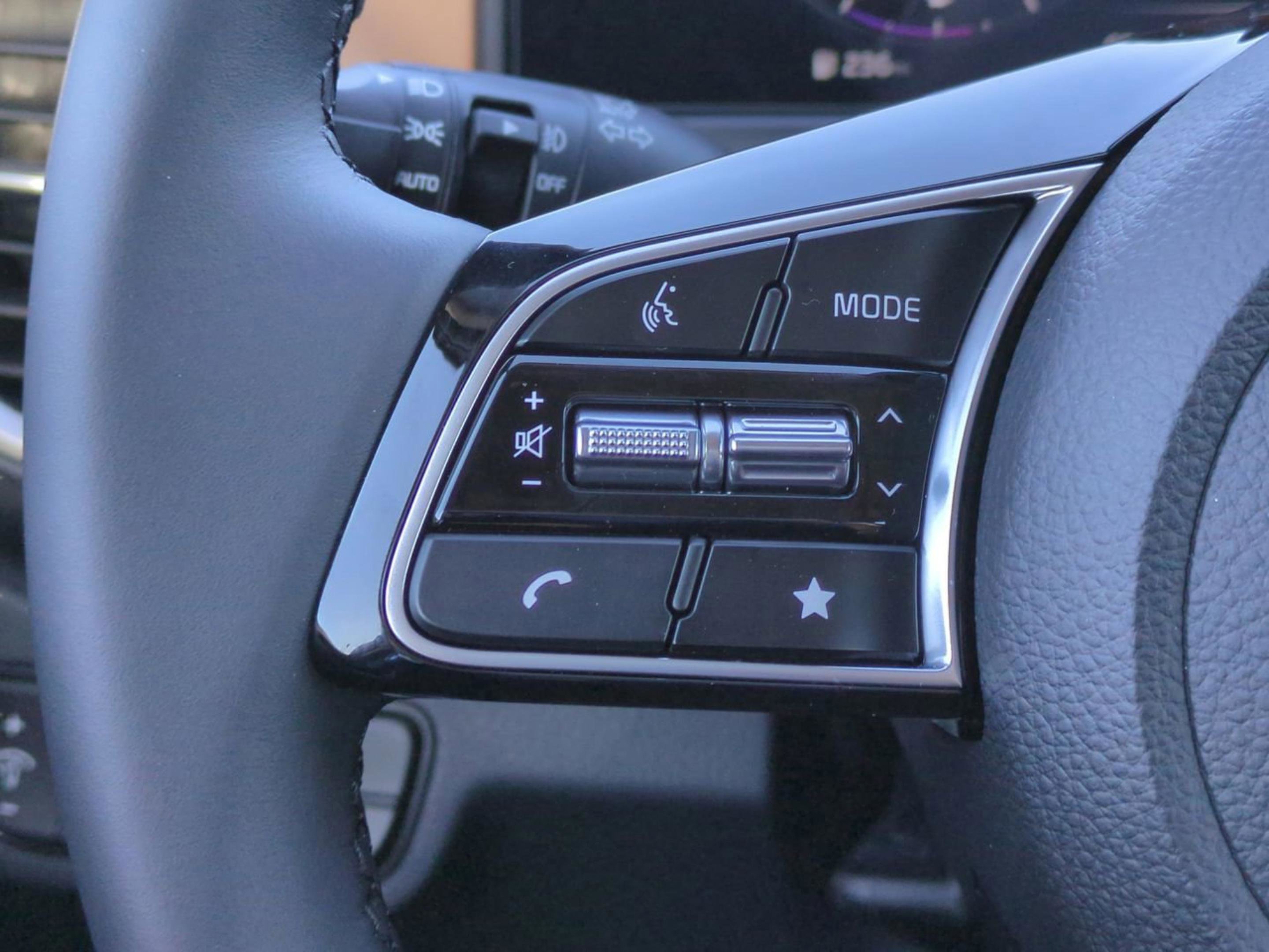New 2026 Fusion Black Kia EX image 21