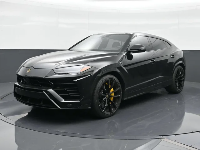 2022 Lamborghini Urus 