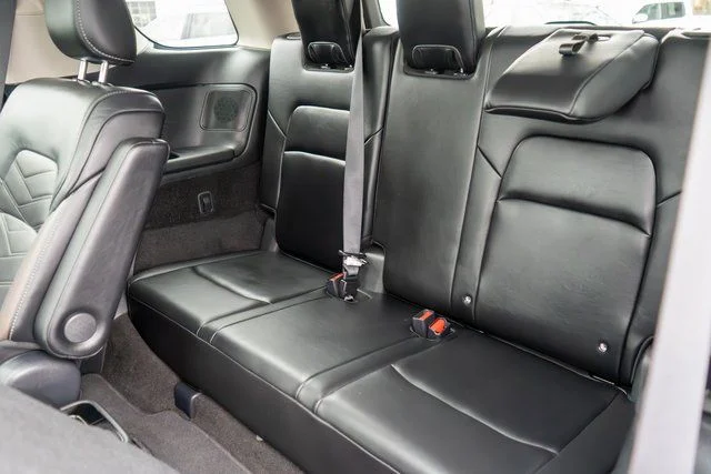 Used 2023 Red Nissan Platinum image 12