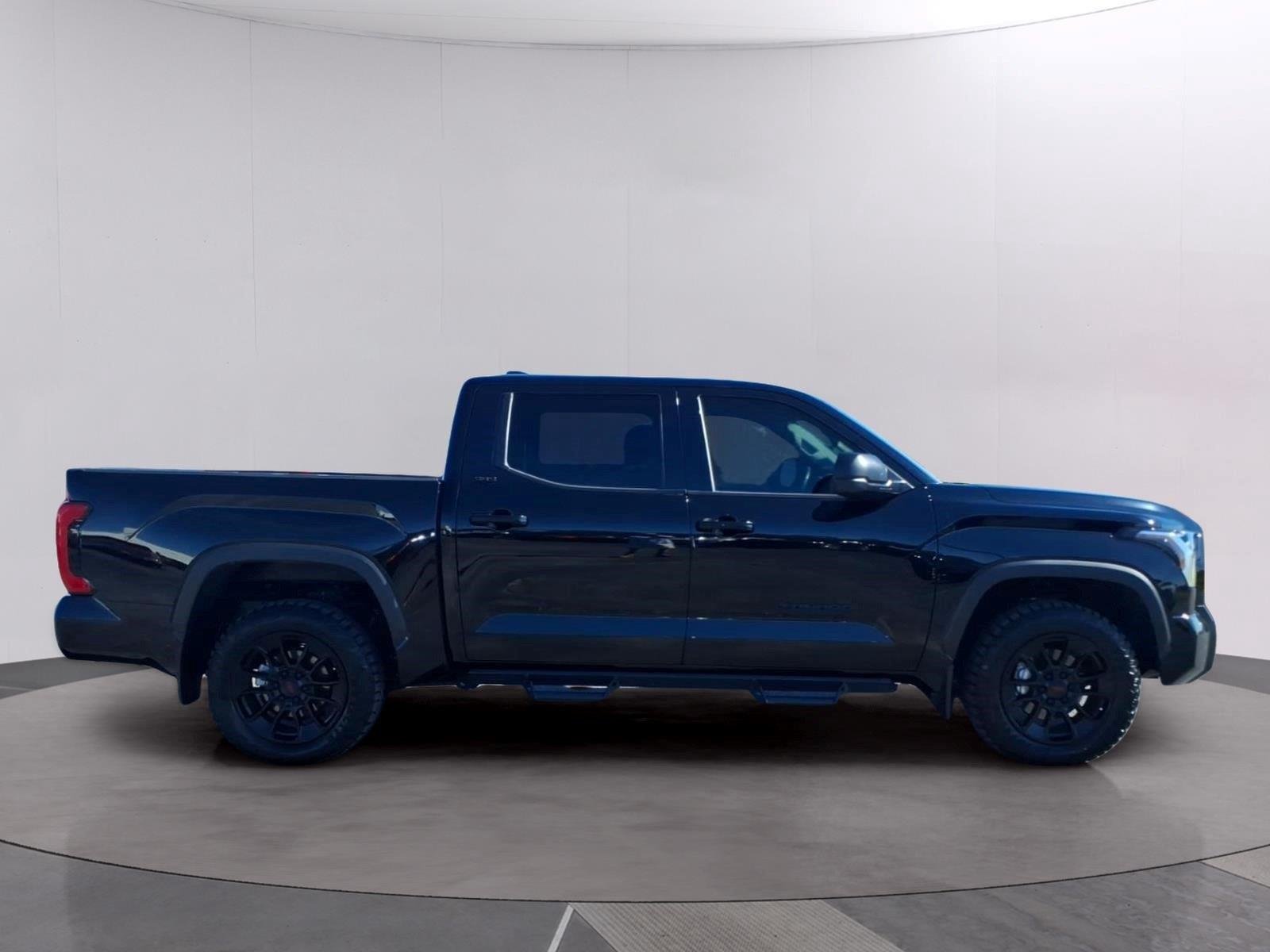 Used 2024 Midnight Black Metallic Toyota SR5 image 6