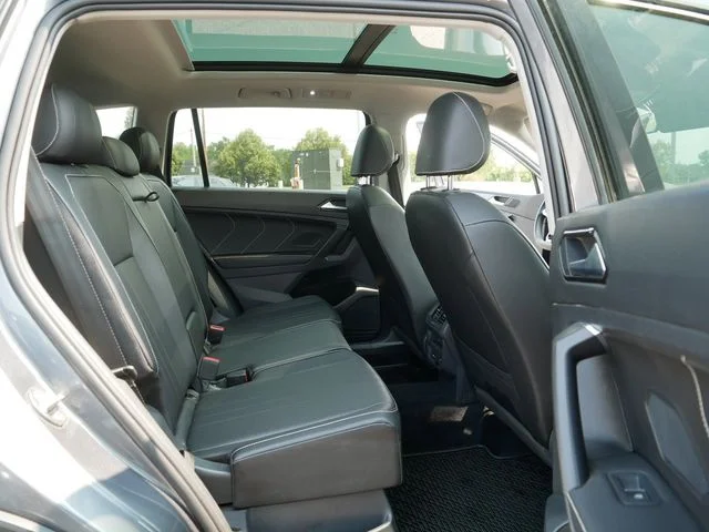 Certified Used 2022 Gray Volkswagen 2.0T SE image 19