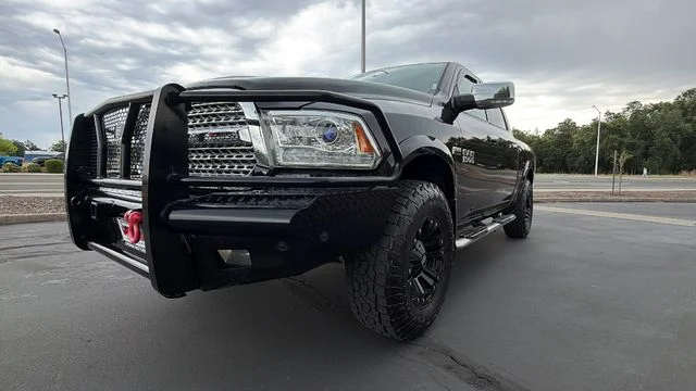 2017 RAM Ram 1500 Pickup Laramie - Photo 9