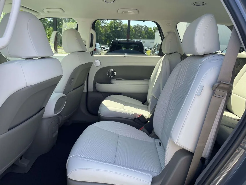 New 2026 Gray Hyundai SEL image 11